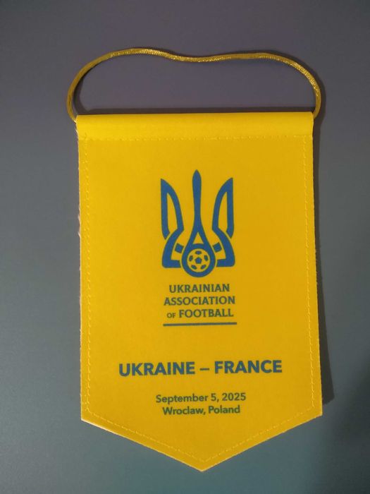 Футбольное интерьерное хобби. Матчевый вымпел. Украина. Германия. Кипр. Израиль. Польша. Франция
