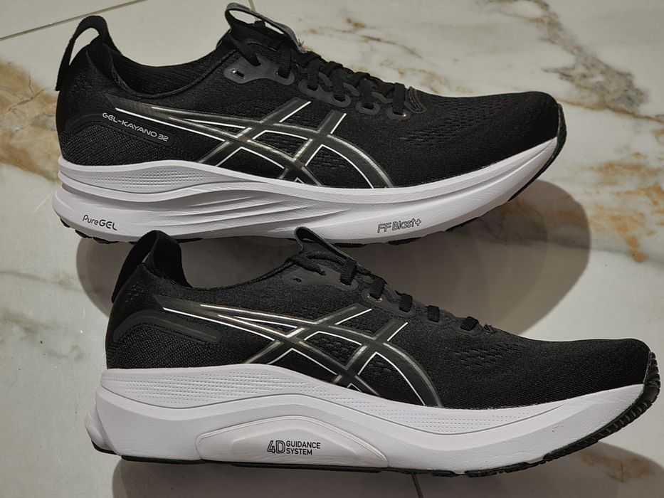 Оригінал 100% чоловічі кросівки asics gel kayano 32  euro 45