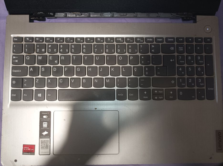 Lenovo ideapad 3