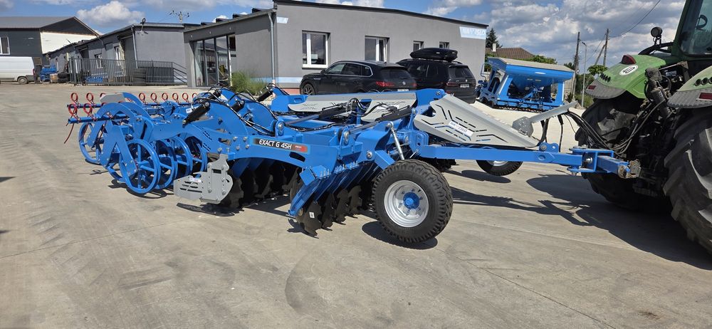 Agregat talerzowy Namyslo talerzówka. Exact 4,5 mtr. Wał ceownikowy