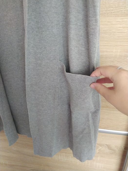 Szara narzutka / długa kamizelka / a'la kardigan