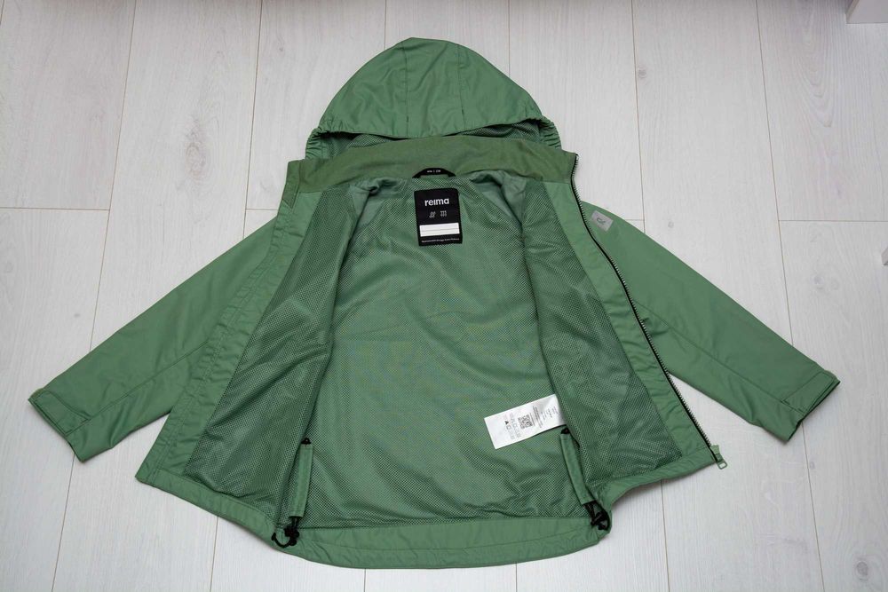 Куртка Reima tec Soutu (вітрівка) 128