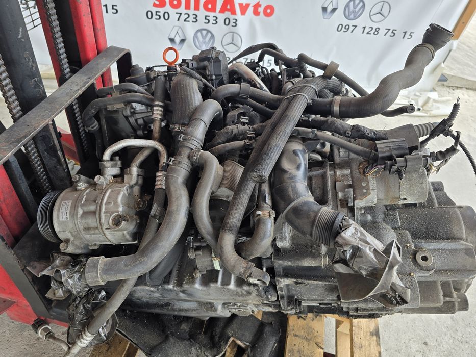 Двигун comonreil  VW Passat B7 CC Audi A3 8P Skoda Superb 2.0 tdi