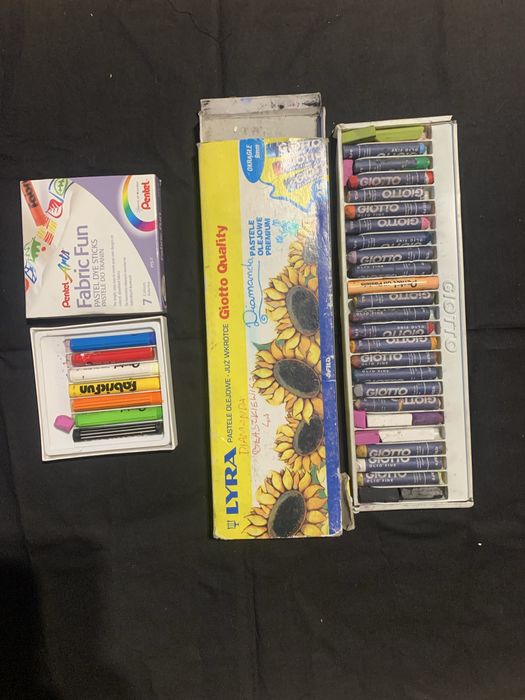 Pastele uzywane 4 pudelka