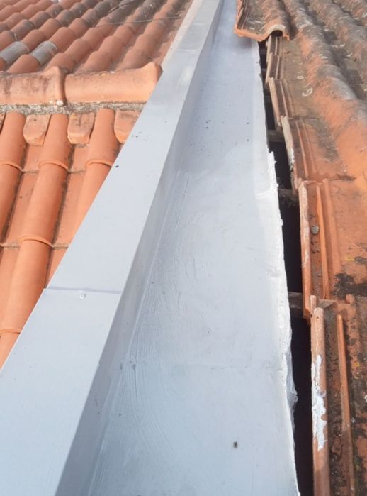 Lavagem de Telhados e fachadas e renovação do telhado