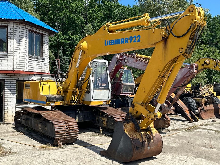 Екскаватор Liebherr922
