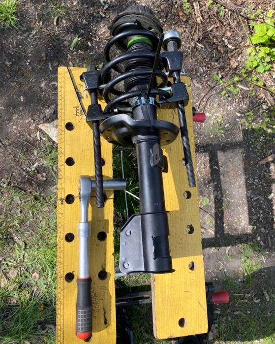 Ściągaczy Sprężyn McPerson z Zabezpieczeniem 260 mm Ściski Waliza
