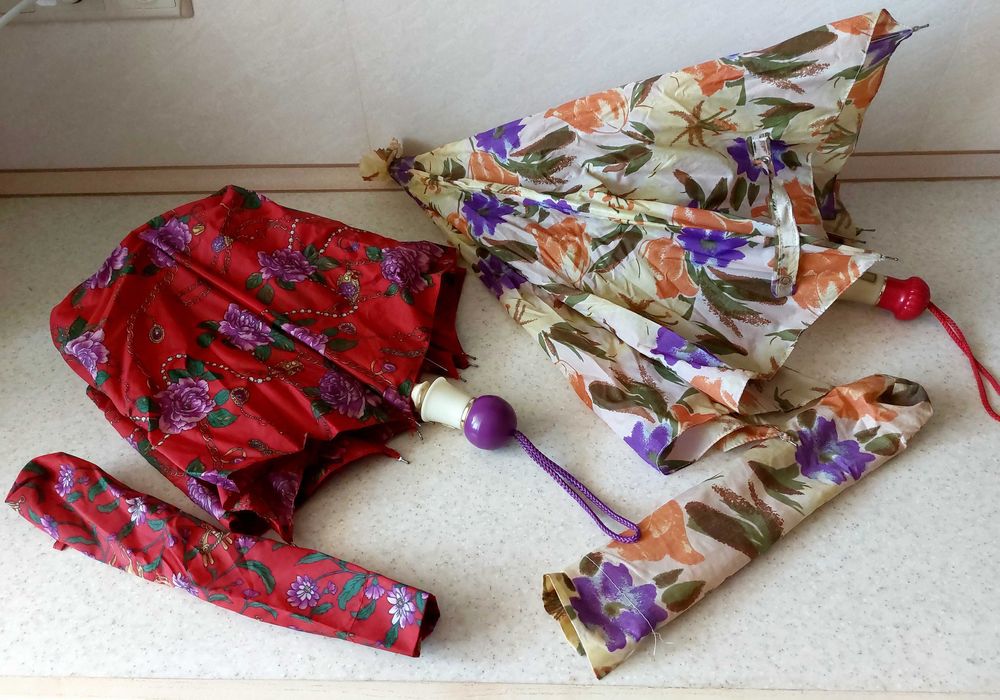 Зонты от солнца на пляж; от дождя, в т.ч. на реабилитацию