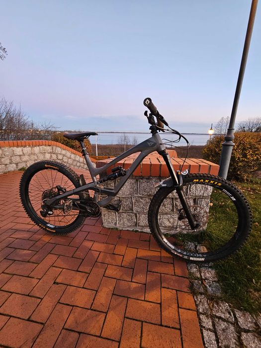 YT capra AL base 2019 M Freeride/downhill