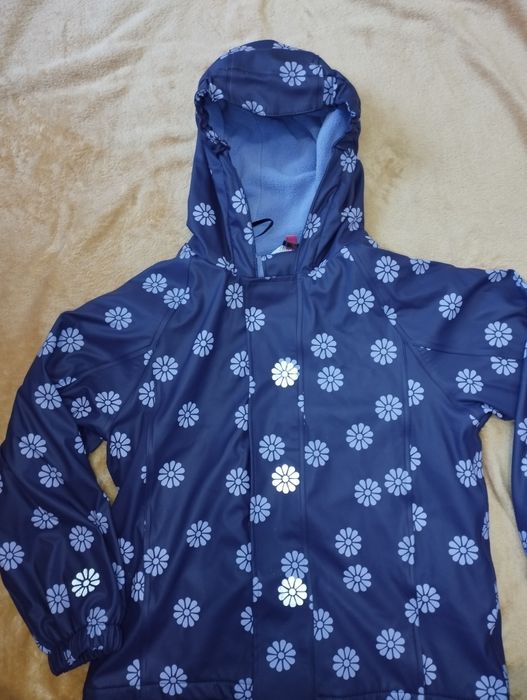 Курточка дощовик
