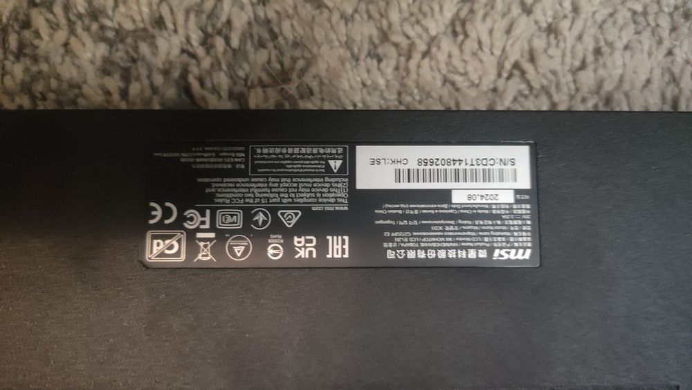 Monitor MSI na części