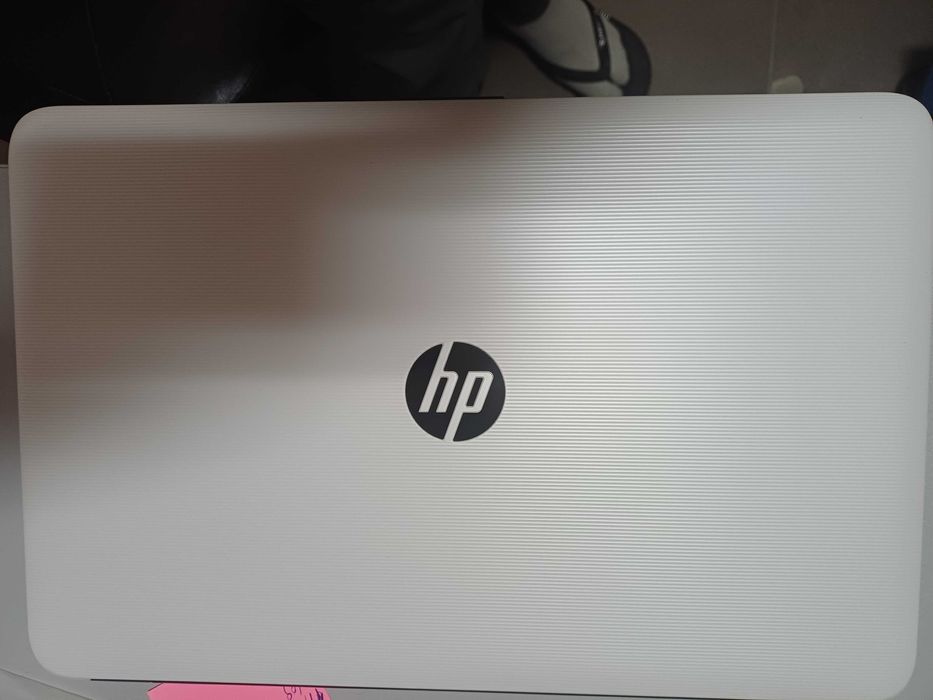 Computador HP 15-ay022np