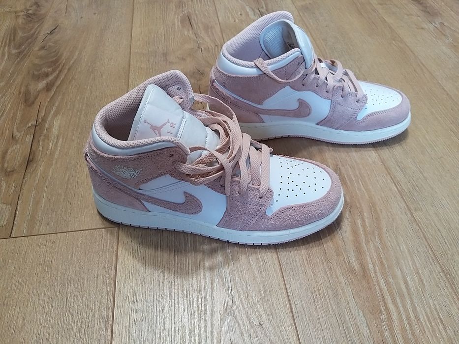 Buty Nike Jordan 1 Mid SE (GS)