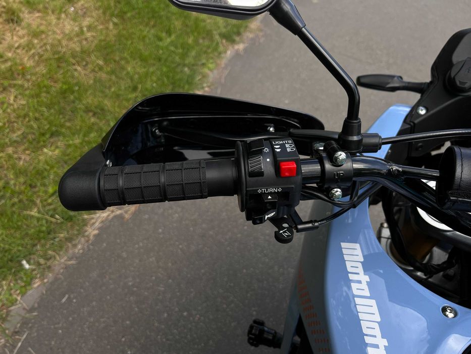 Мотоцикл SPARK SP250E-8