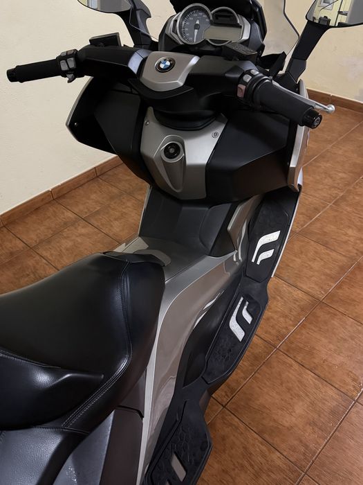 Mota BMW C650GT 2013
