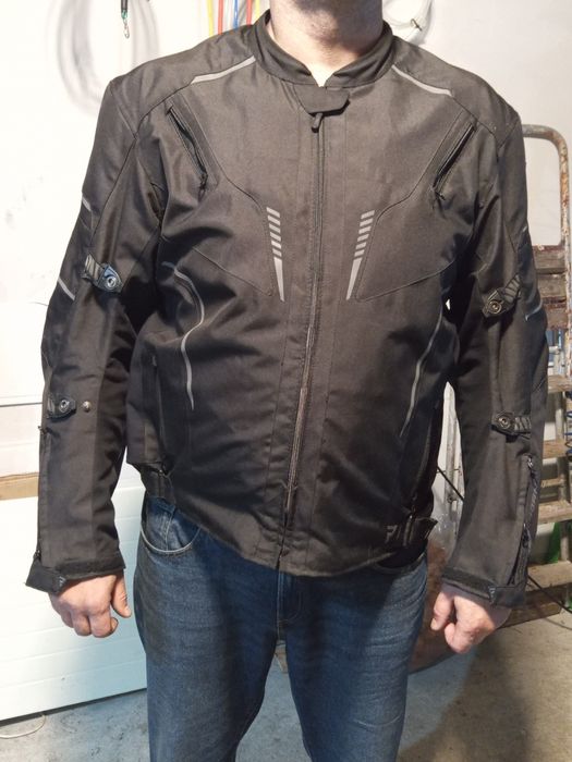 Sprzedam kurtkę motocyklową
