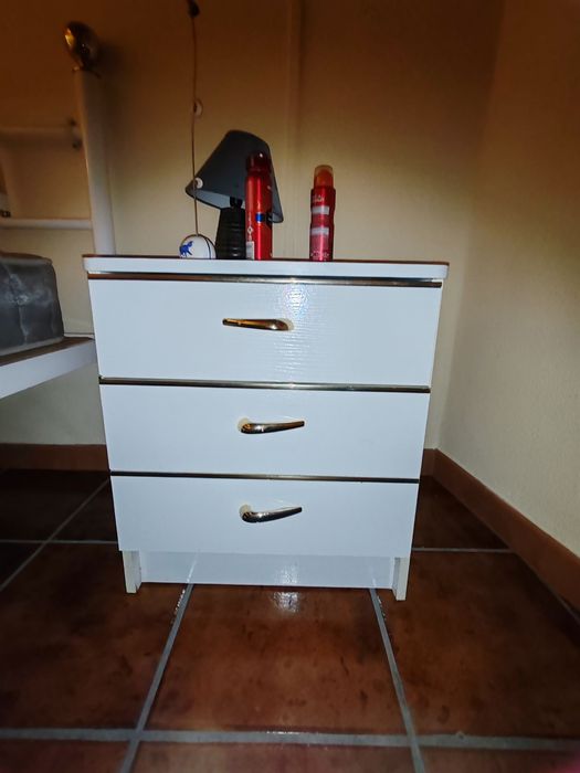 Vendo quarto completo