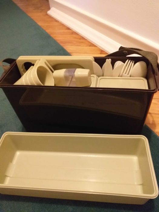 Caixa de piquenique em plástico, anos 70
c