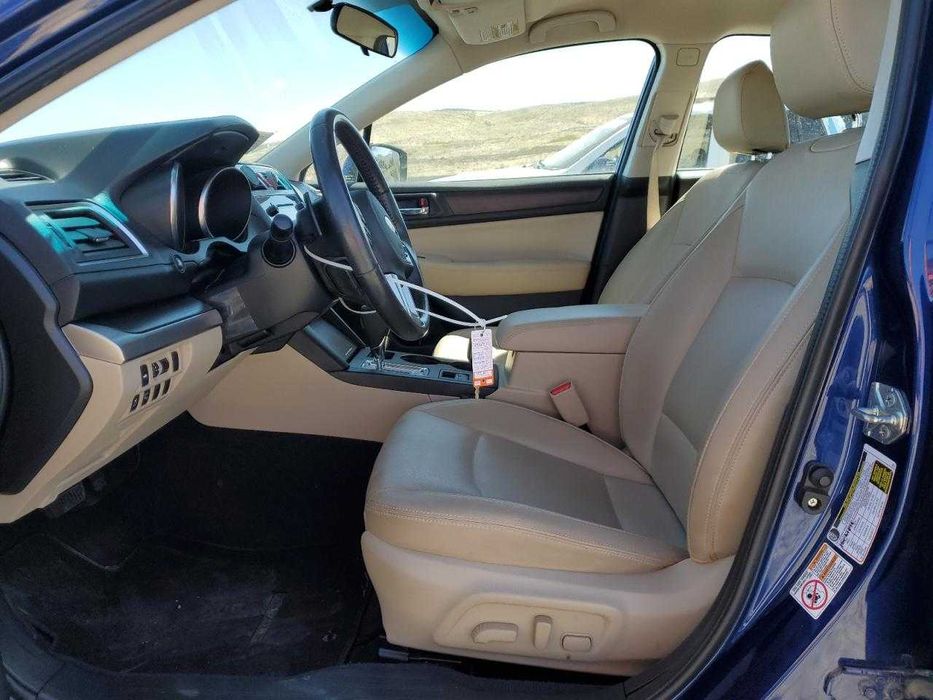 Subaru Legacy Limited (2015)