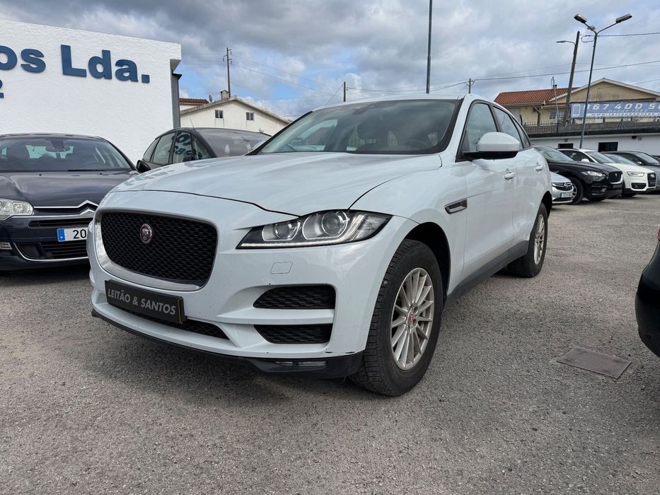 Jaguar F-Pace 2.0 i4D Pure