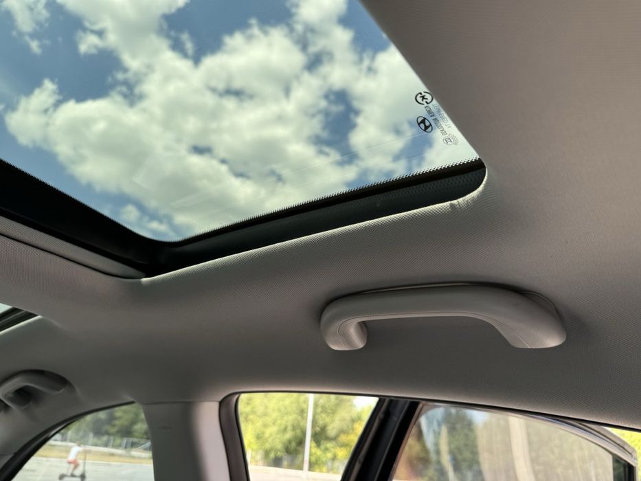 Hyundai Sonata 2014 • Газ/бензин • Максимальна комплектація