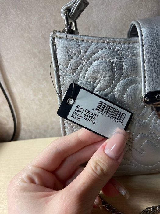 Продам сумку guess