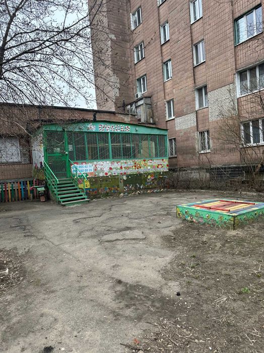 Продам коммерческое помещение 150 м кв .м Холодная гора г.Харьков