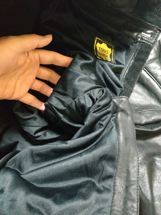 Женские кожаные мотоштаны, р. М, рост 166