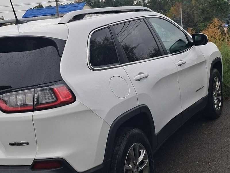 Jeep Grand Cherokee 2020 року