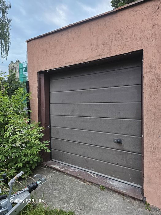 Garaż murowany 20 m², dach po remoncie, centrum Bytomia - Widok 2