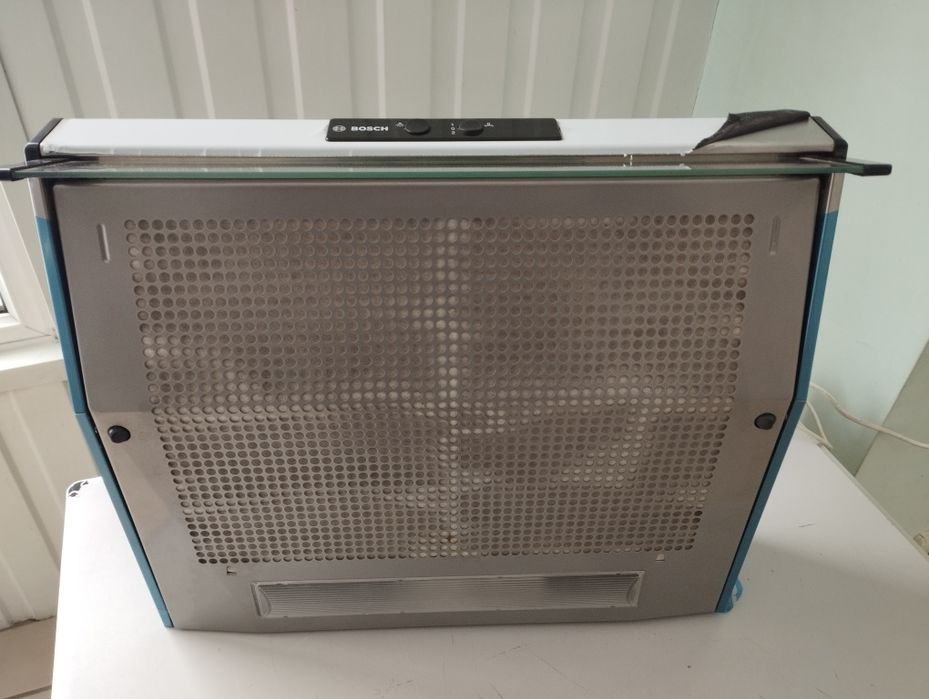 плоская вытяжка BOSCH нерж