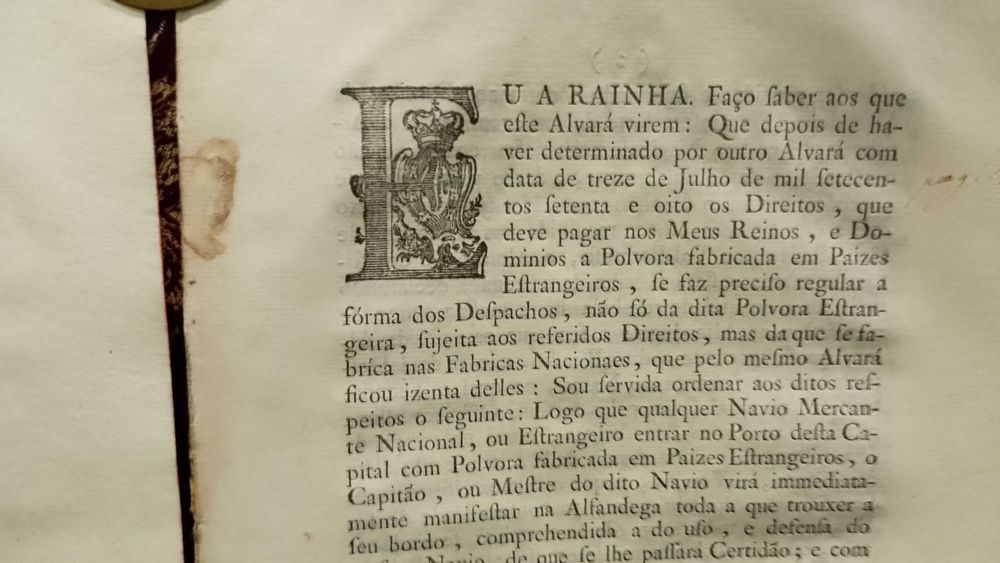 Domínios e Acidentes Pólvora 1778 - 2 Alvarás Regio