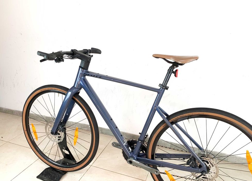 Міський  гравійник  Scott Metrix 20 Гідравліка, 2х10, осі