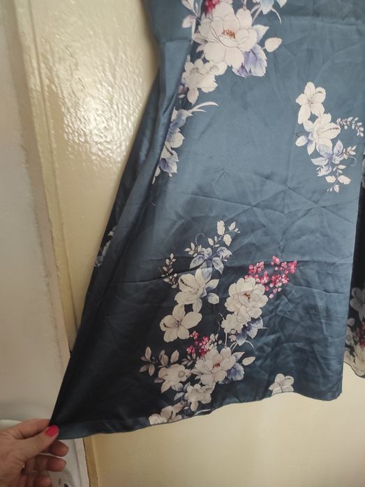 Camisa de noite nova em seda