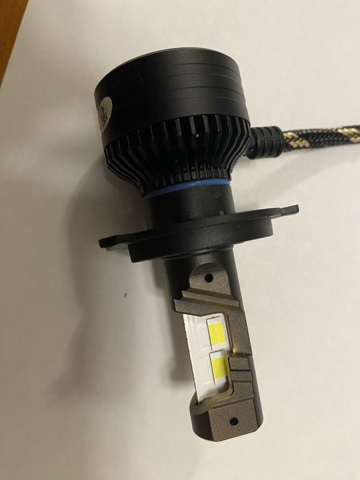 LED лампа DriveX FE-03 H4.