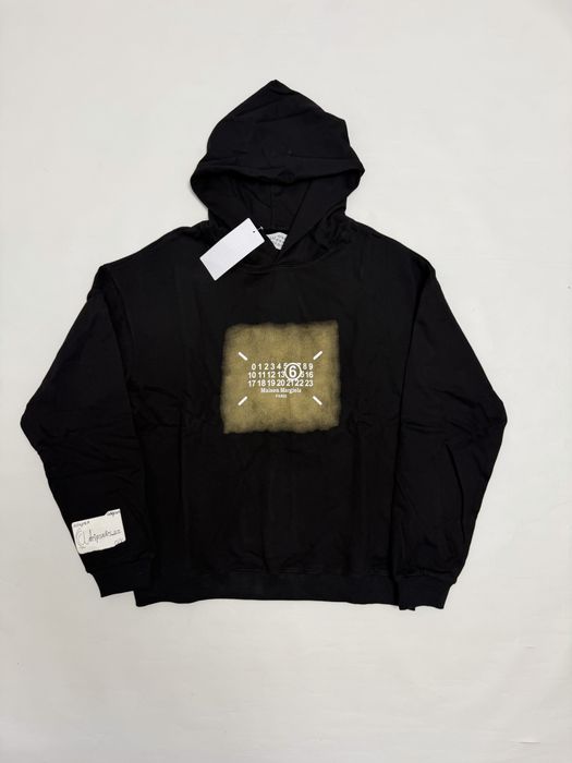 худи Maison Margiela Black Logo Calendar yellow S M L vetements balenciaga archive project gr