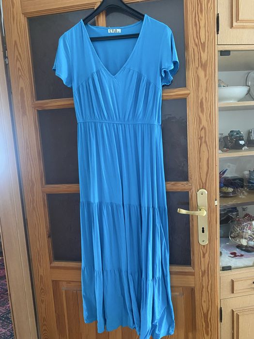 Wygodna  dluga suknia C’flo