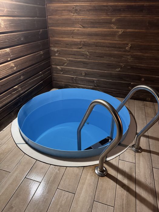 Здається котедж подобово