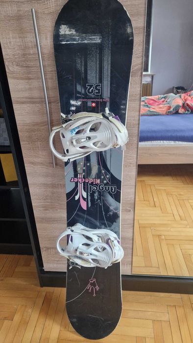 Deska snowbordowa +buty (rozmiar 41)+ pokrowiec