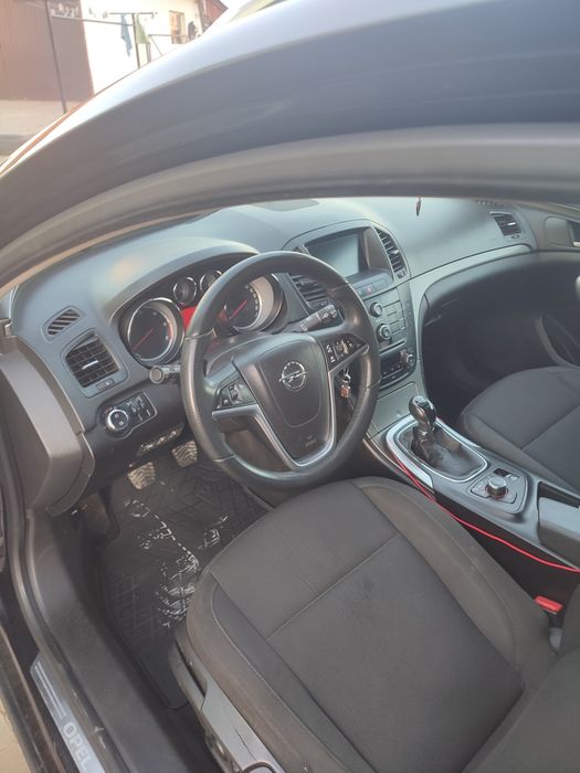 Продам Opel Insignia