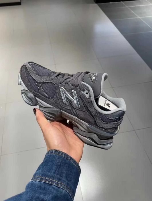oryginalny Buty New Balance 9060 ciemnoszary R.43