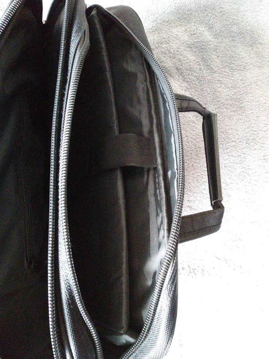 Сумка для ноутбука до 16 дюймів