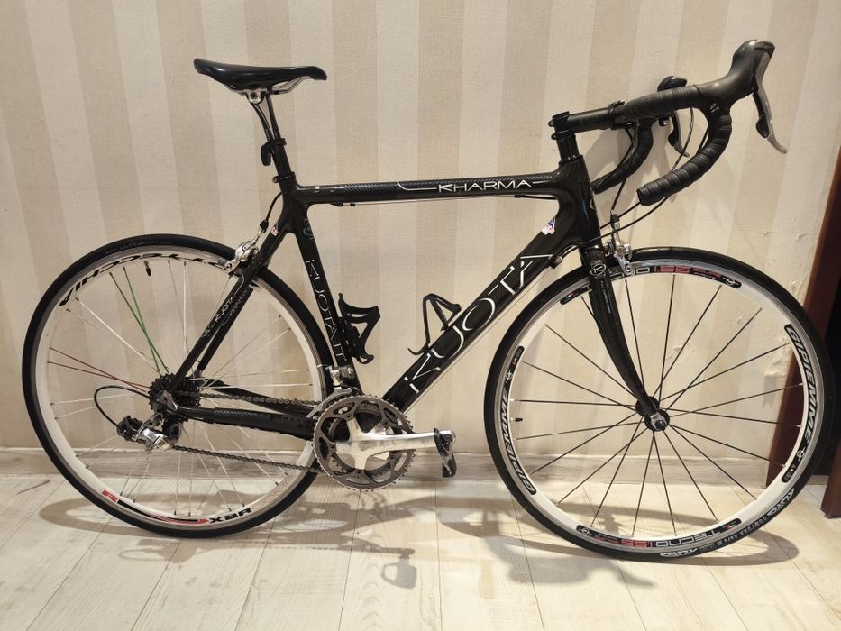 Шосейний карбоновий велосипед Kuota Kharma