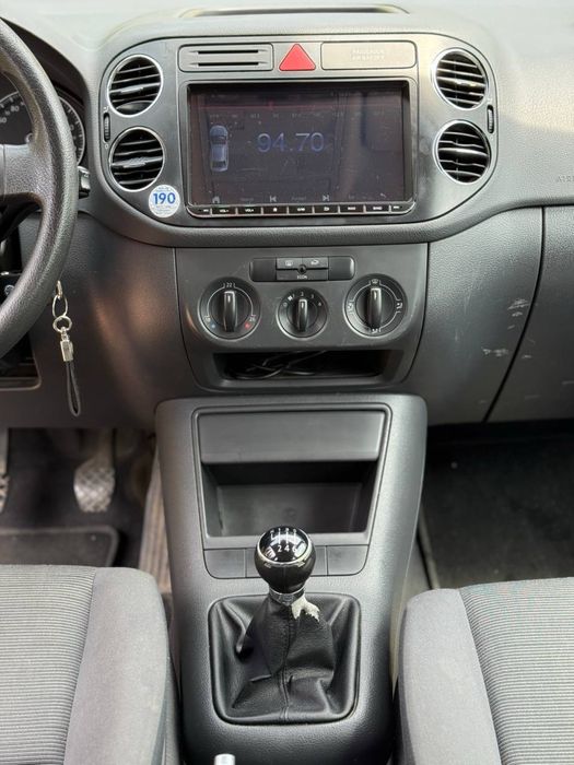 Продам Volkswagen Golf Plus 1.6 бензин