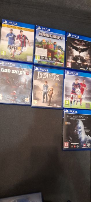 Gry na ps4 wszystkie sprawne.