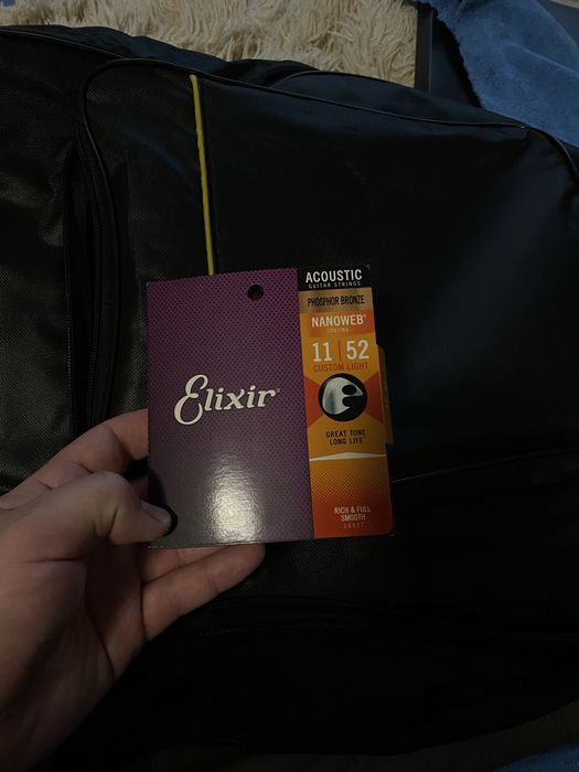 Акустична гітара Yamaha FS100C