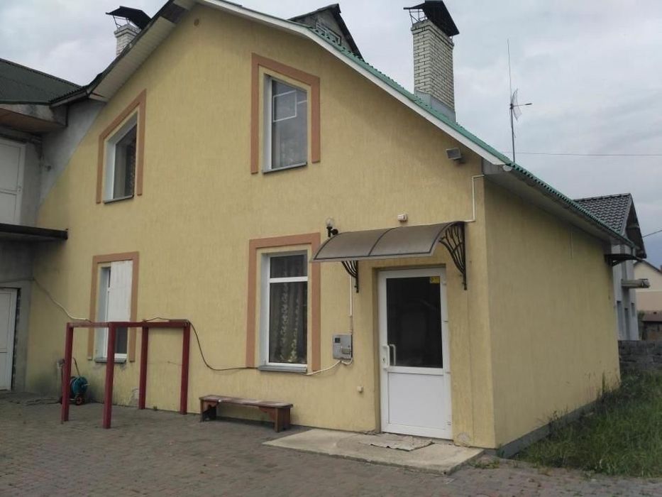 Продається 2 будики  675 кв.м