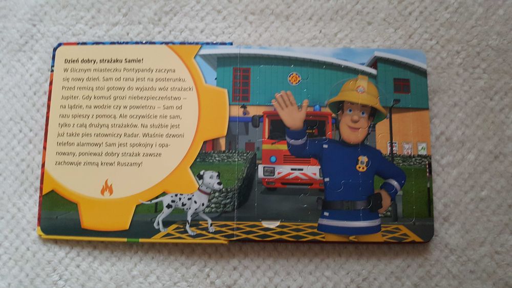 Książka z puzzlami Strażak Sam, 12 elementów
