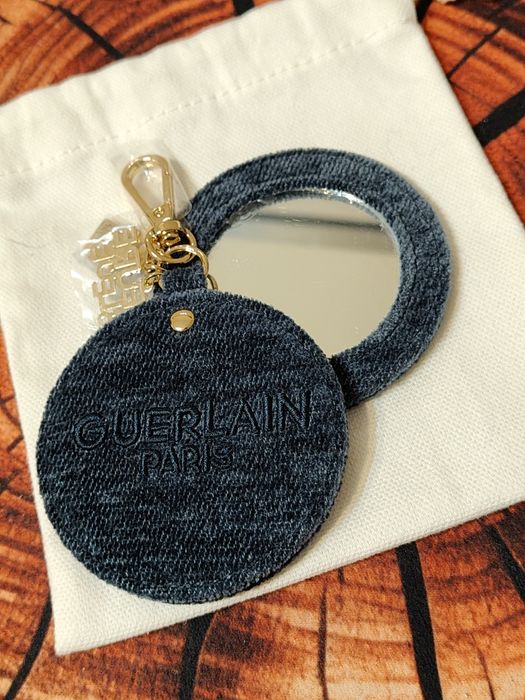 Lusterko Guerlain