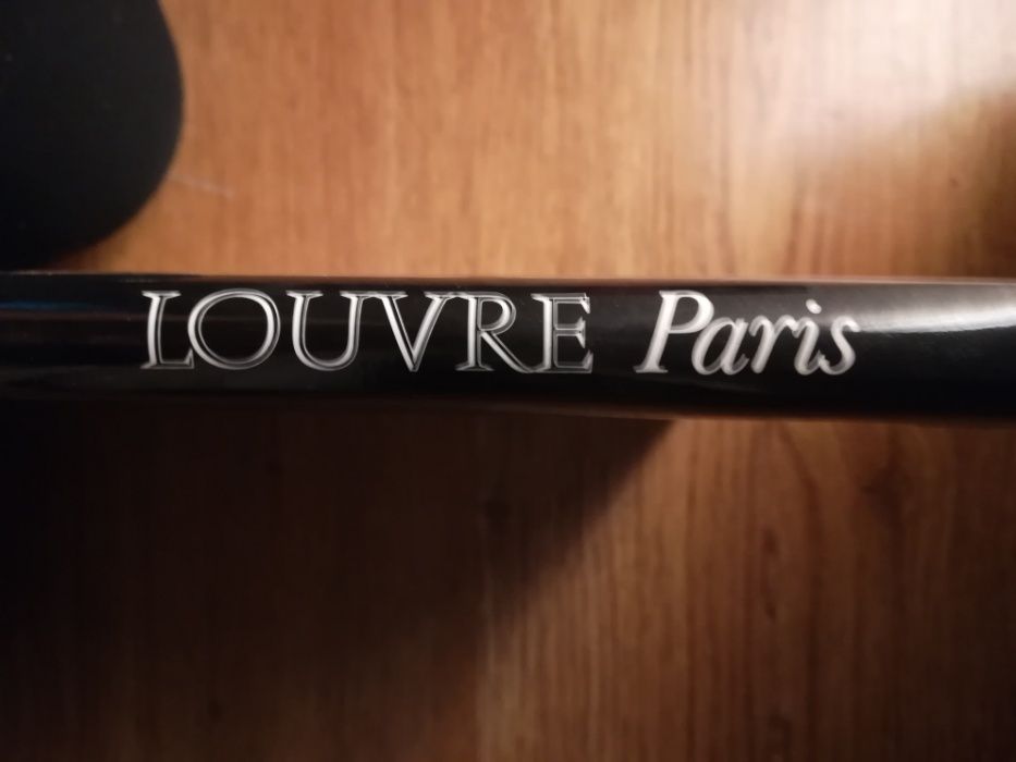 Livros e álbuns muito bem estimados